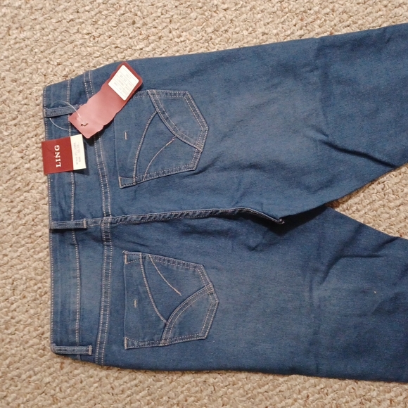 New! with tags Ling collection capris size 15/16 - Picture 6 of 7